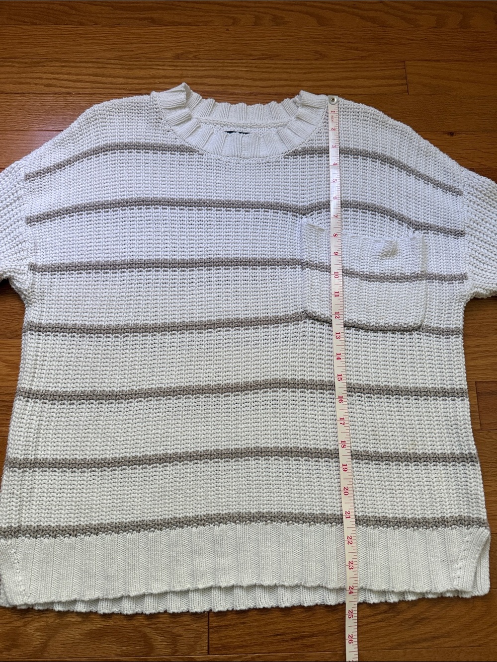 American Eagle Outfitters Off White Sweater with Taupe Stripes ~ M - Picture 7 of 8